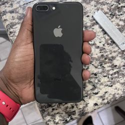 IPhone 8 Plus 