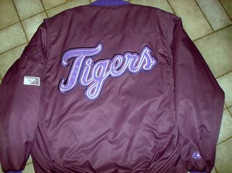 Detroit Tigers Majestic * Homebase Collection * Jacket Size Adult Large