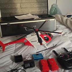 RC HELICOPTER   MD500   GPS..COMBO 2 BATTERIES 