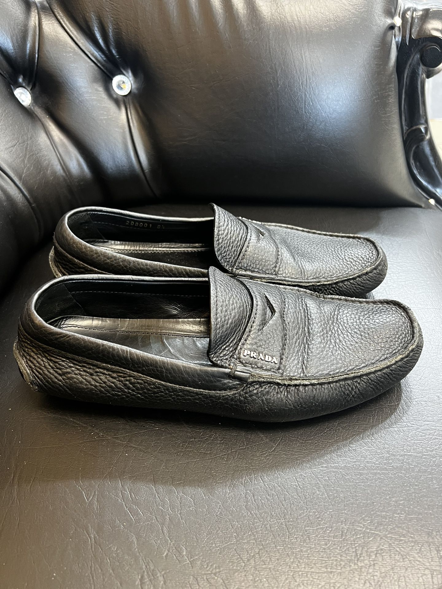 Prada Saffiano Leather Loafer Black Shoes size 8.5