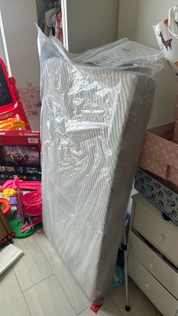 Toddler bed or daybed mattress