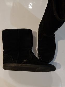 Vans size 7 womens boots