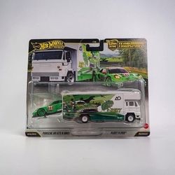 Hot wheels premium REXY team transport