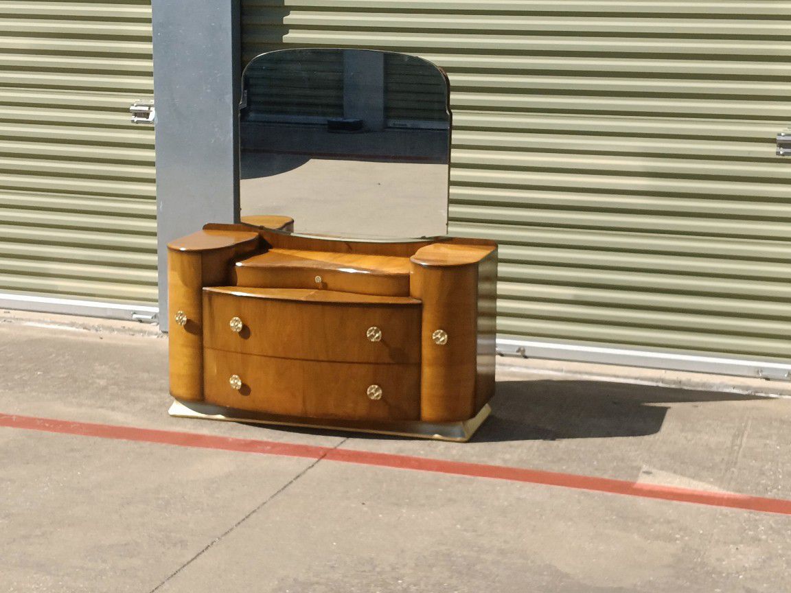 1950's Vintage Dresser in good condition overall 