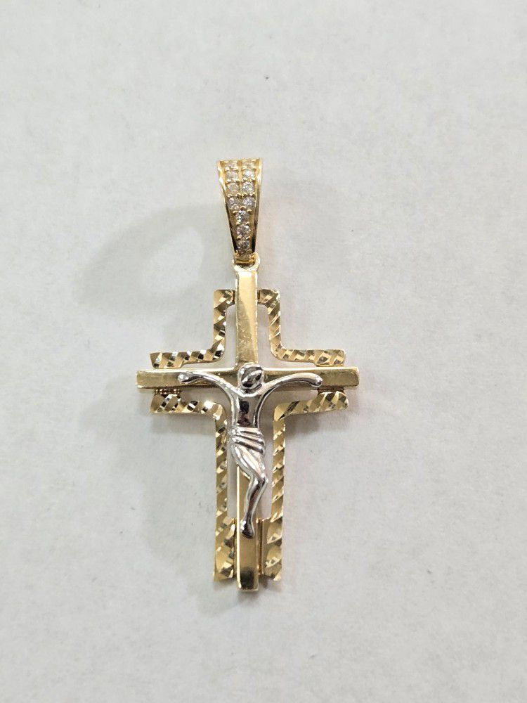 14kt Gold And White Gold CZ Stone Crucifix Charm