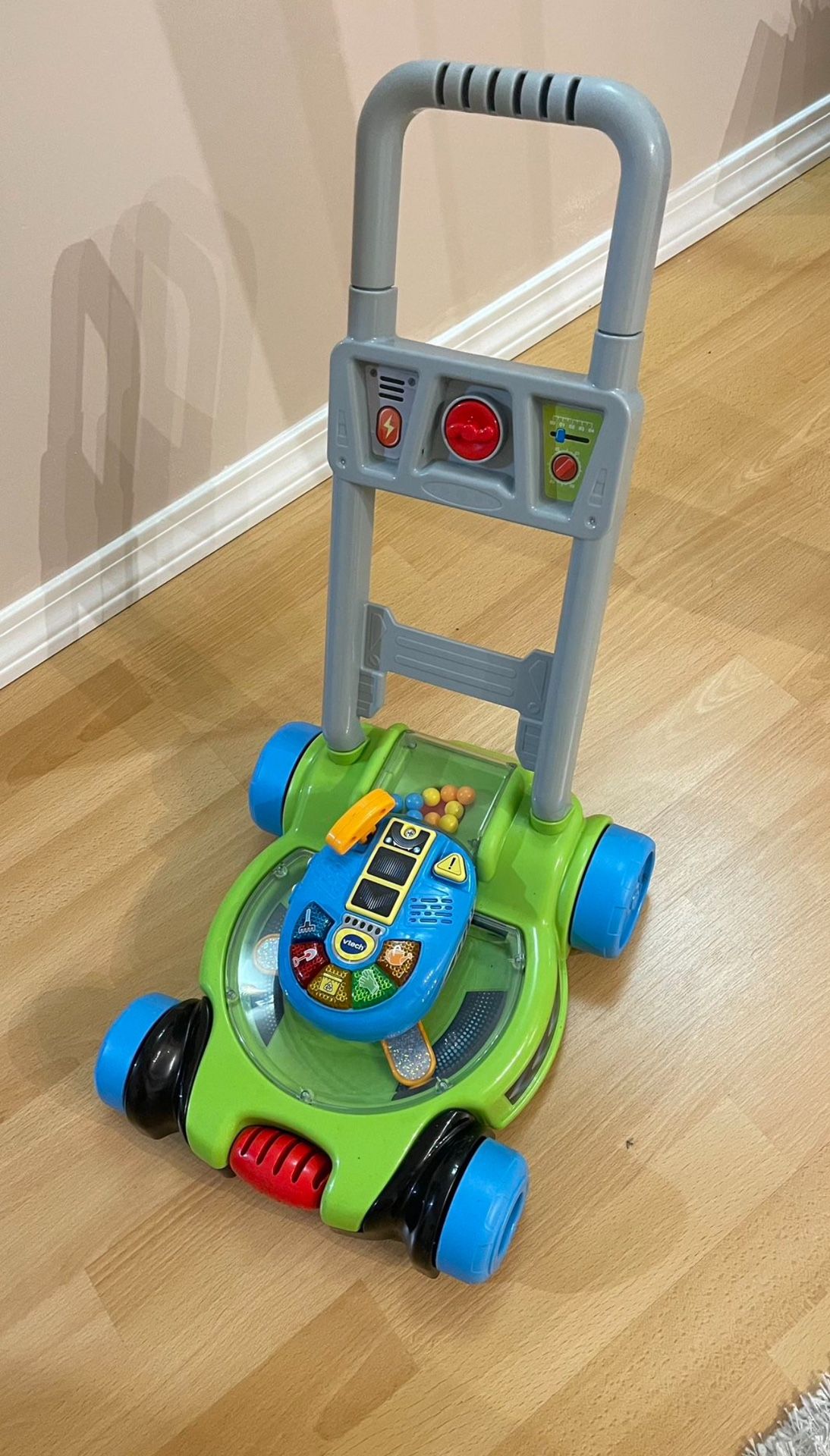 VTech Pop and Spin Mower Toy