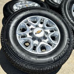 4x 18" 2023 Chevy Silverado 2500HD GMC 3500hd Wheels Michelin LT275/70R18 NEW