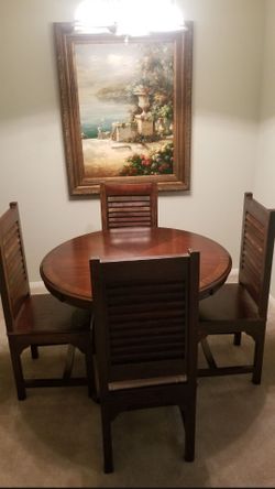 Wooden Dining Set (Round Table + 4 Chairs)