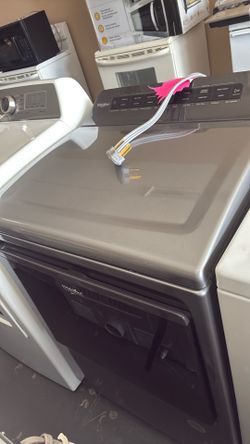 Nice like new Whirlpool electric dryer