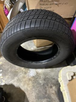 Good Used Size 16 Auto/truck Tire