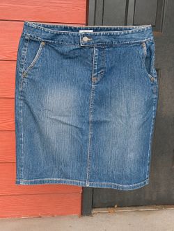 Vintage Loft by Ann Taylor Denim Skirt Size 6