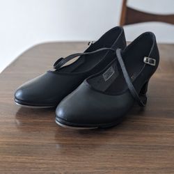 Size 9.5 Tap Shoes