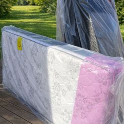 New TWIN PILLOWTOP mattress Set