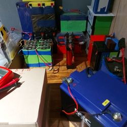 Various 3s/4s Lithium ion & Lifepo battery packs 
