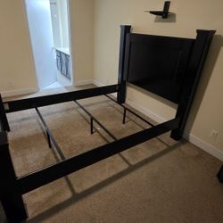 Bed frame With Bunkie board