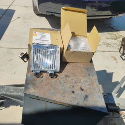 Chevy Front Sign Lights Trk 83 -88 Blazer . Jimmy . Suburban 