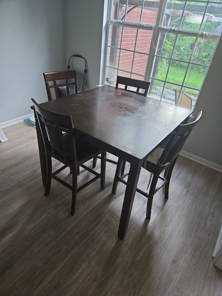 Dining Room Table