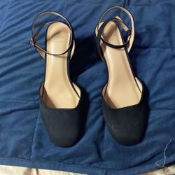 High Heels (black )(Size 9 Women’s)