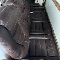 Recliner Couch Set 