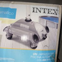 Automatic pool cleaner