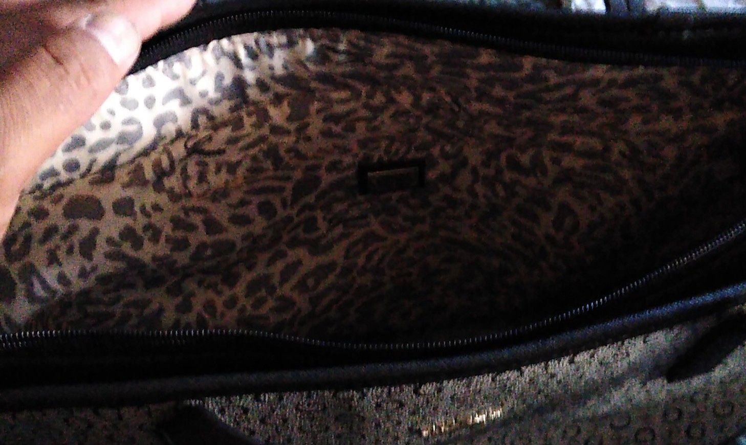 Guess purse