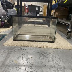 20 Gallon Reptile Enclosure 