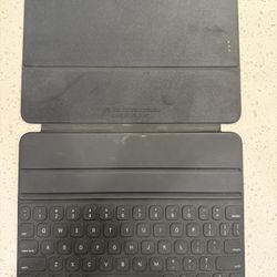 Apple Smart Keyboard Folio for iPad Pro 11”
