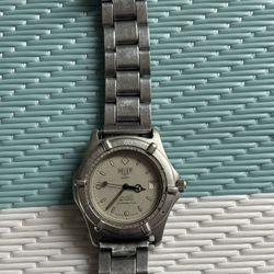 VINTAGE HEUER 2000 PROFESSIONAL WATCH