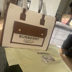 Burberry tote deals sale