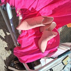 Steve Madden's brand new size 7 and a 1/2.\nPink