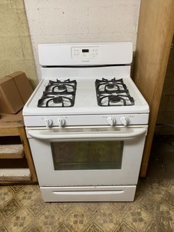 Oven For Sale Used For One Month