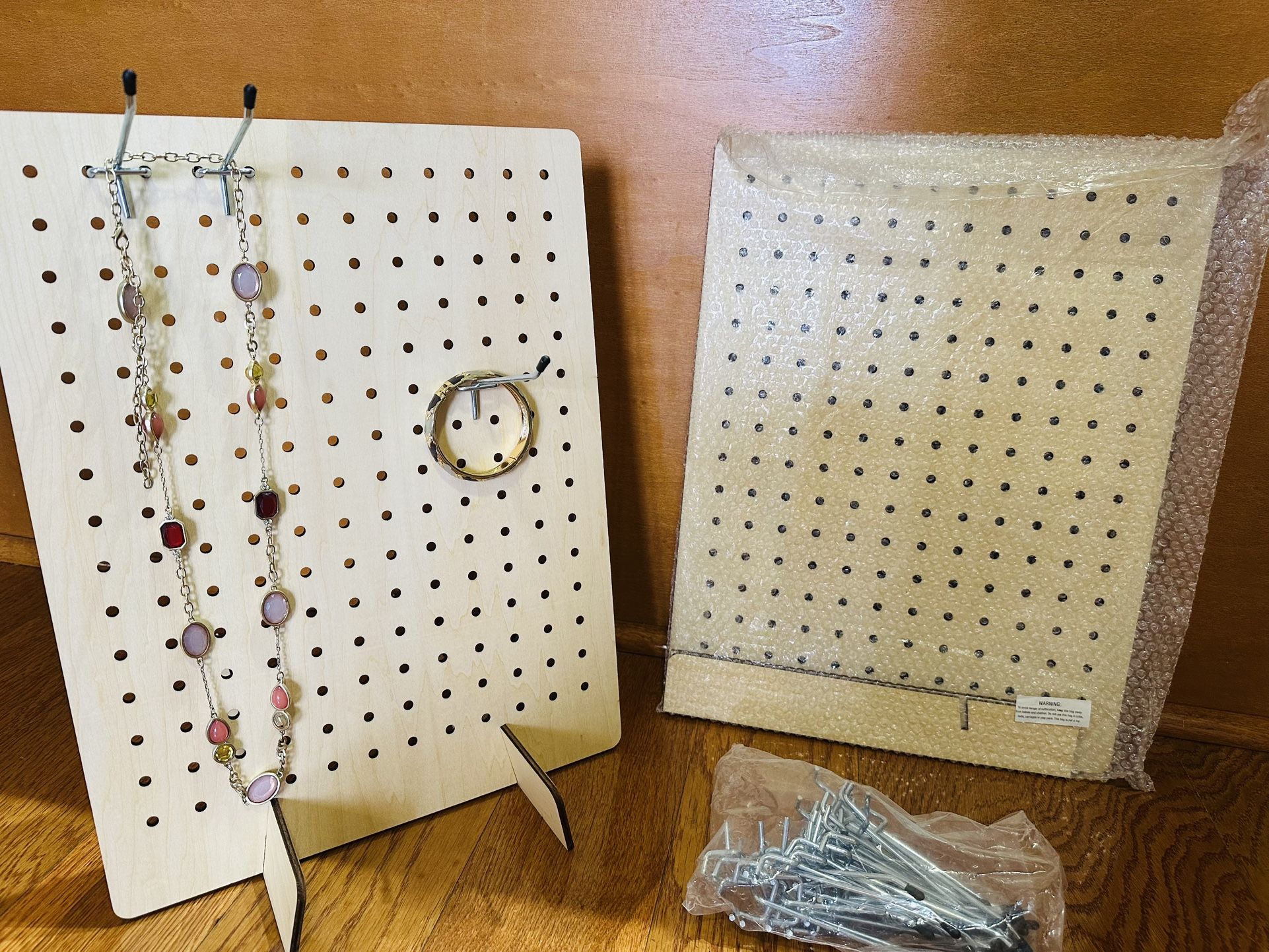 2 Pack Pegboard Display Stand, Craft Fair, Jewelry, with 26 Pcs Hooks
