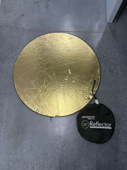 WESTCOTT 40” REFLECTOR
