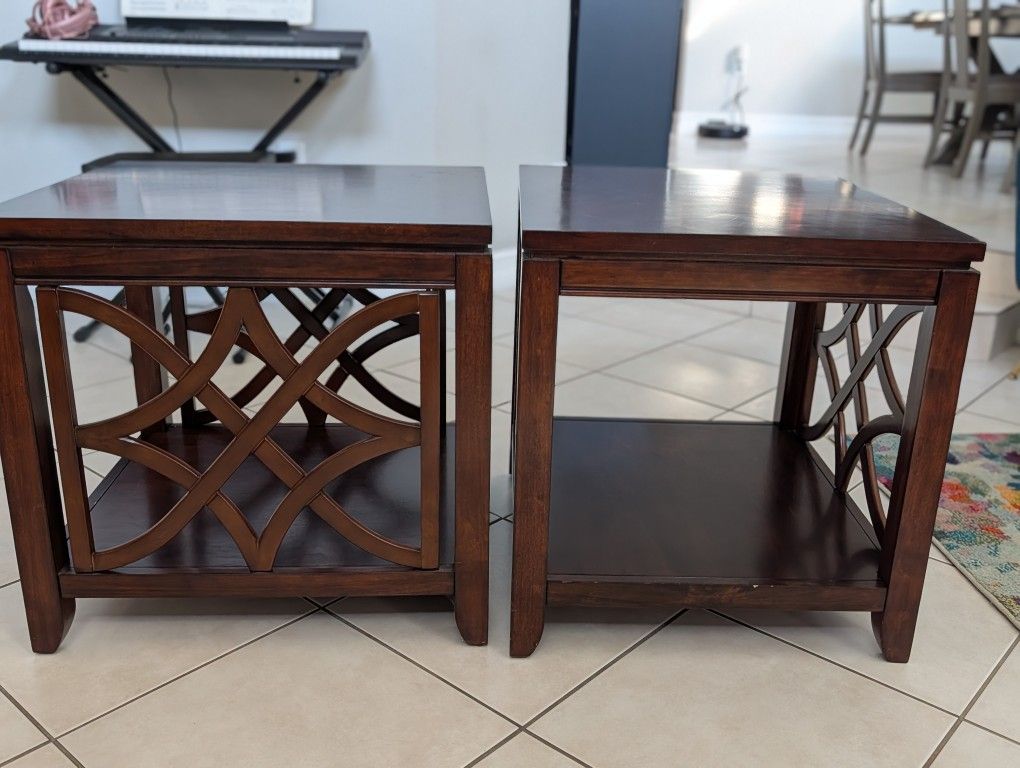 FREE Two End Tables From Havertys 
