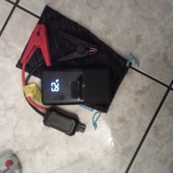Battery Jumper/ Tire Compressor 