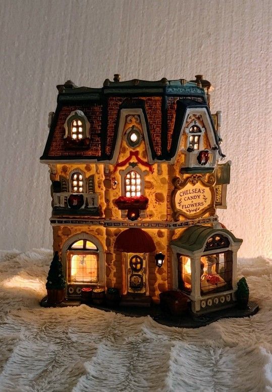 2005 Lemax Chelsea Candy and Flowers - Lighted Village Shop