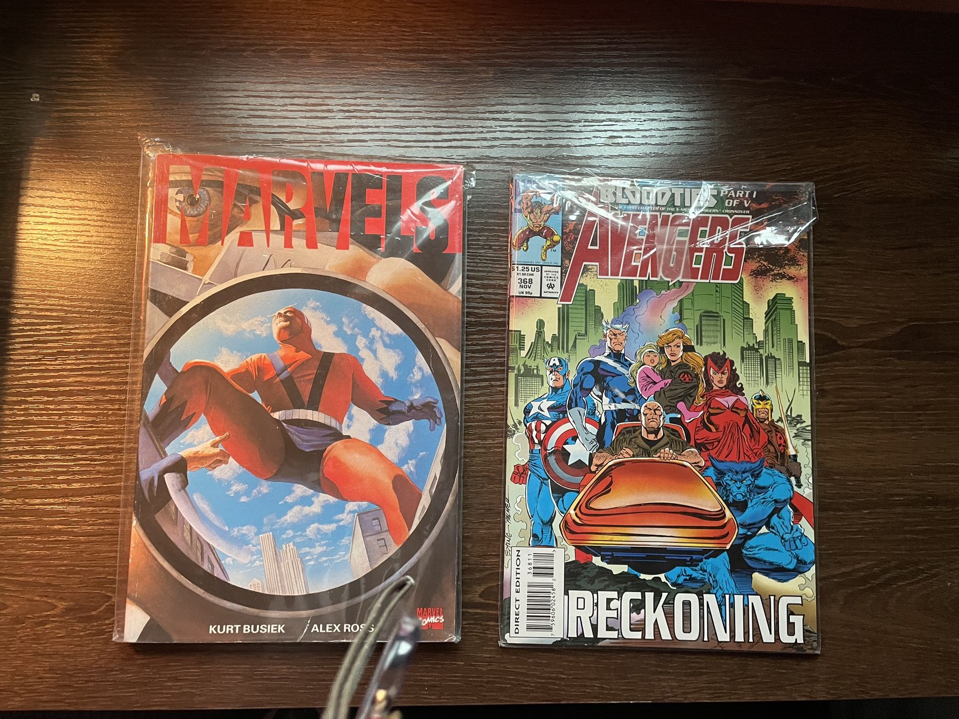 Marvel Comics Mini lot: “Marvels” and #368 Avengers Bloodties Part 1