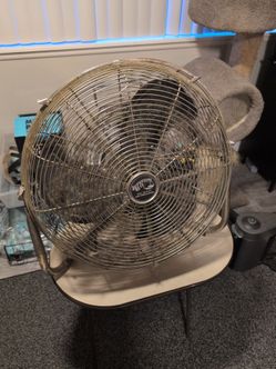 Metal Fan (old)