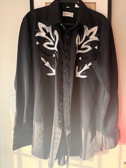Men’s Sheplers Button up