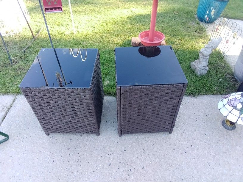 Outdoor End Tables 