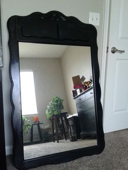 Beautiful Large Antique Mirror $85.