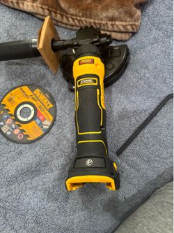 Esmeril dewalt nuevo