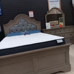 *Spooky Sale Event!!!*---Terrifying Frisco Queen/King Bedroom Sets---From $899!!!---Delivery And Financing😉