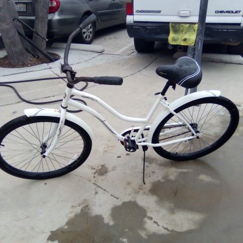 Women's 26" Upland Beach Cruiser