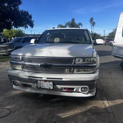 99-02 Silverado Front End 