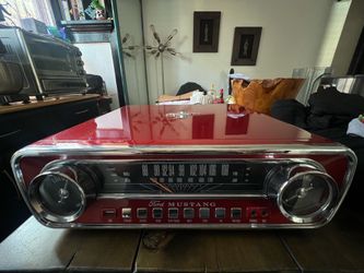 ION Audio Mustang LP 4-in-1 Turntable
