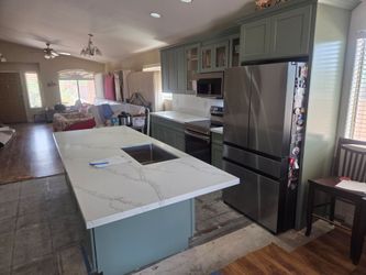 REFRIGERATOR SMART LIKE NEW