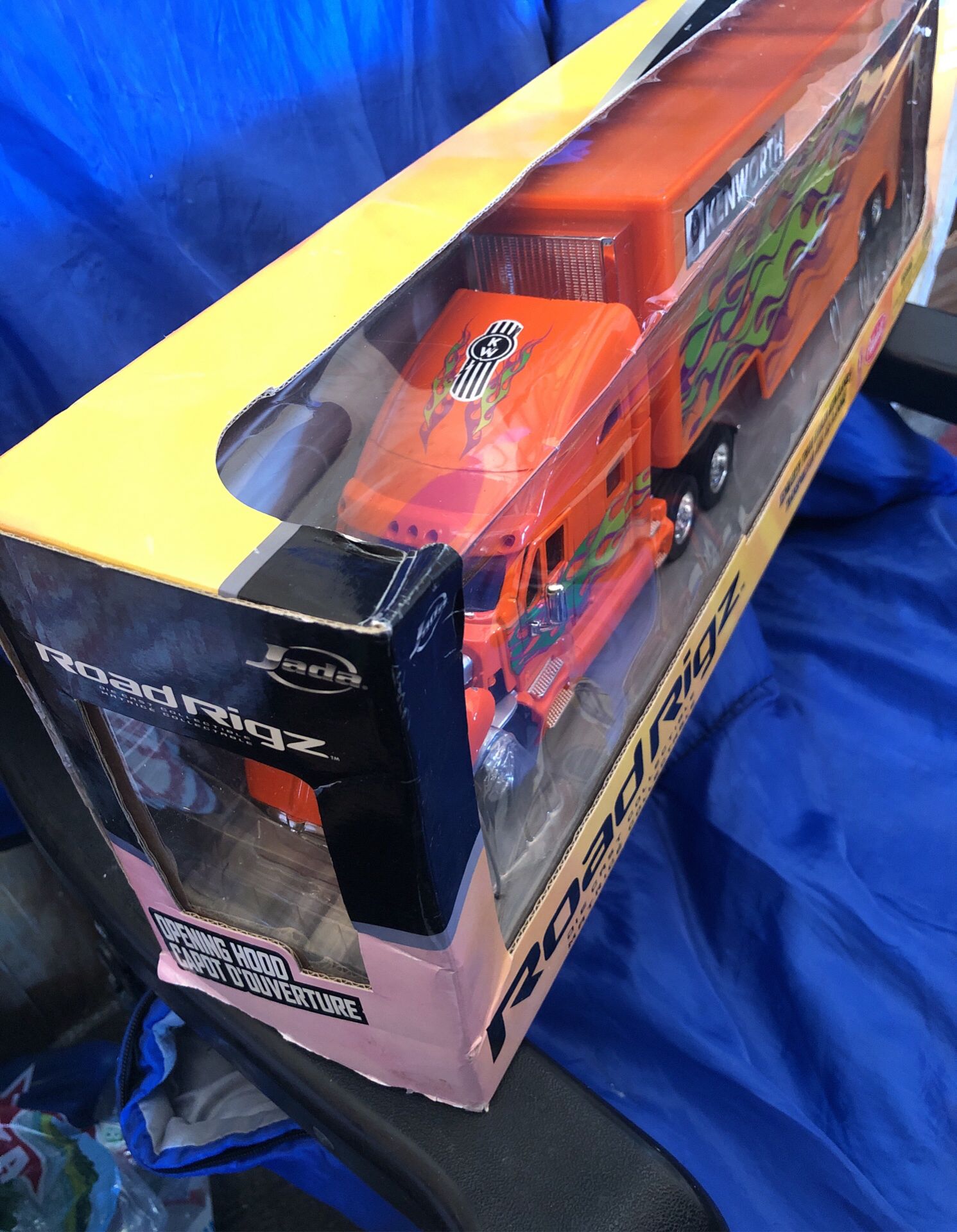 自動車 Jada Toys RoadRigz 1/32 Kenworth T2000 Jada Toys Road Rigz - Kenworth T2000 Hualer Tractor Trailer
