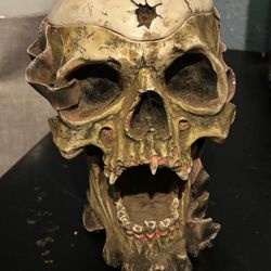 Metallica Collector Skull From Concert In 1997