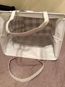 Hamper